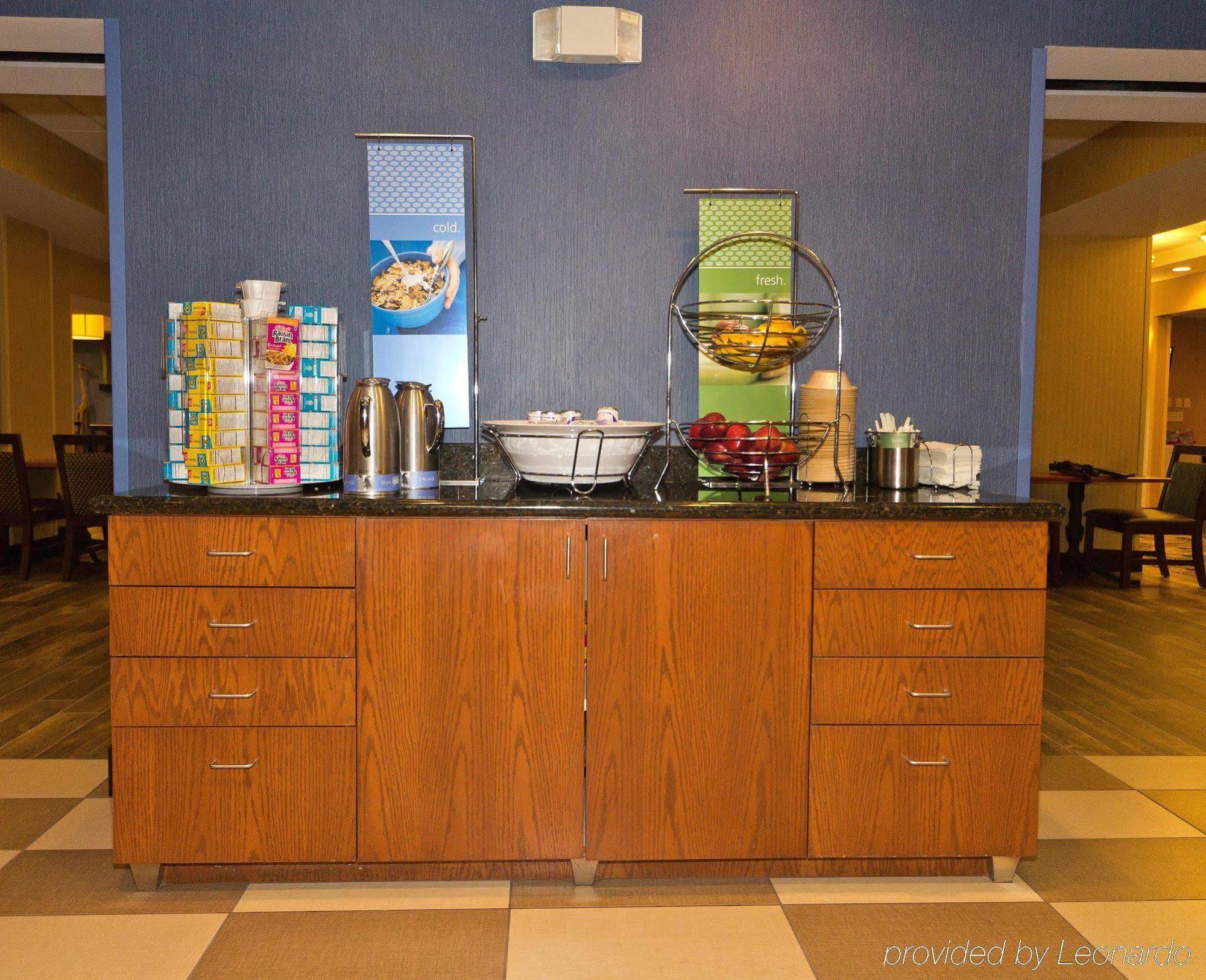 Hampton Inn Harrisonburg South Exteriér fotografie